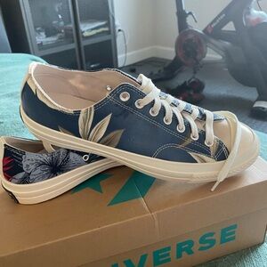 Converse 9.5 men’s new